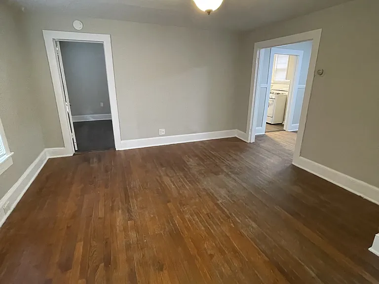 225 Broad St #A — Photo 4