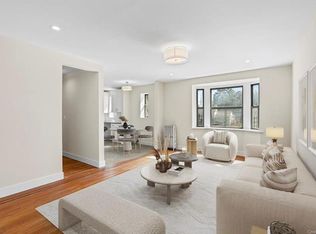 130 Centre Ave APT 2C, New Rochelle, NY 10805