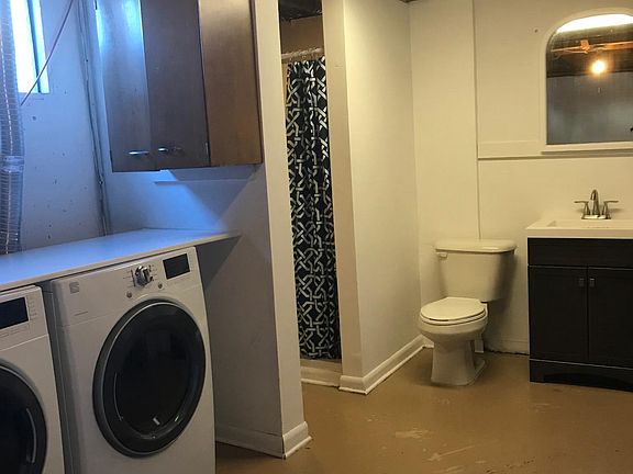 Basement Bath/Laundry