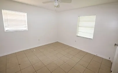 1801 Center St #2 — Photo 5