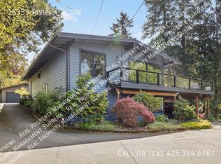 18353 Riviera Pl SW, Normandy Park, WA 98166