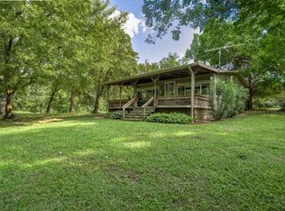 242 Shady Shores Dr, Mabank, TX 75156