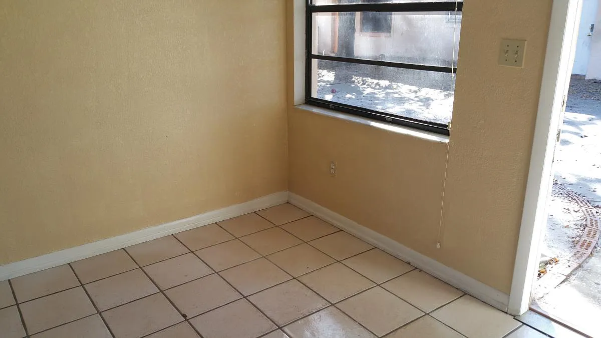 2 bed, 675 sqft, $900 — Photo 3