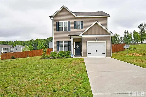 1009 Silver Farm Rd Photo 1