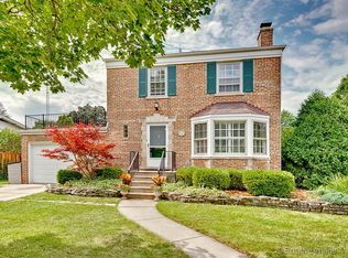 4004 Gilbert Ave, Western Springs, IL 60558