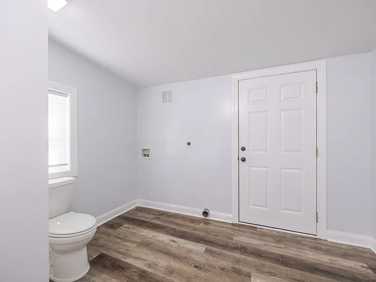 2621 W Willow Dr — Photo 18