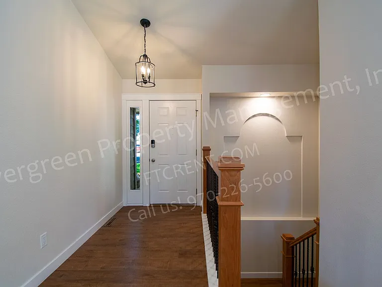 3612 Wescott Ct — Photo 4