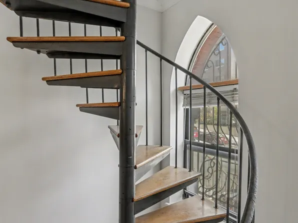 49 Bradhurst Avenue image 14 of 33