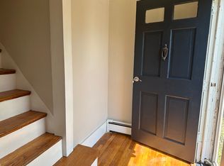 1 Veteran Rd, Woburn, MA 01801