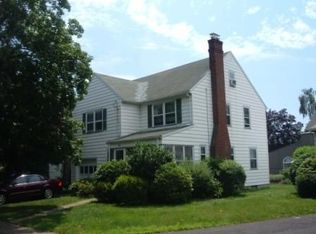 60 Haines Dr, Bloomfield, NJ 07003