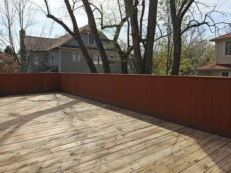 6872 Melrose Dr — Photo 47