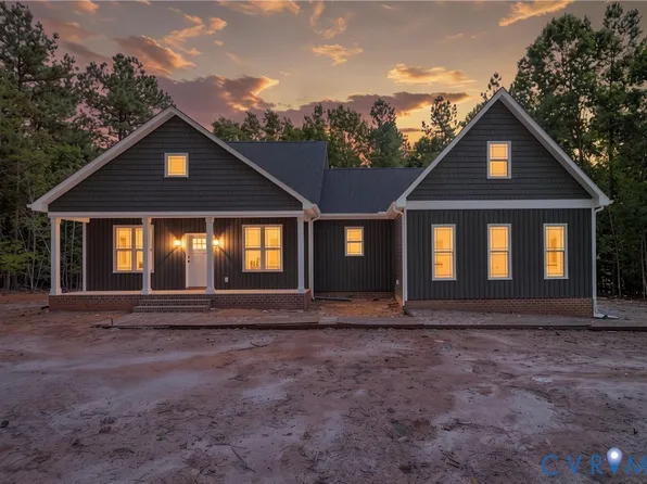8251 Smacks Run Creek Ln, Amelia Court House, VA 23002
