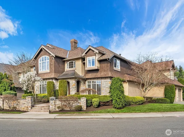 2106 204th Place NE, Sammamish, WA 98074