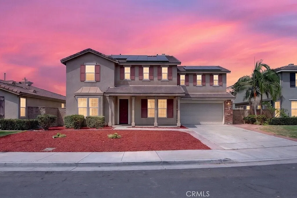 5 bed, 4.5 bath, 4148 sqft, $5,250 — Photo 1