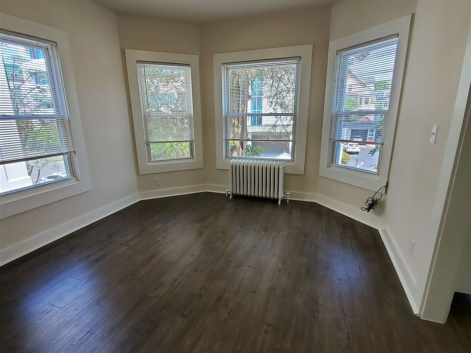 2nd image of 1444 Summer St