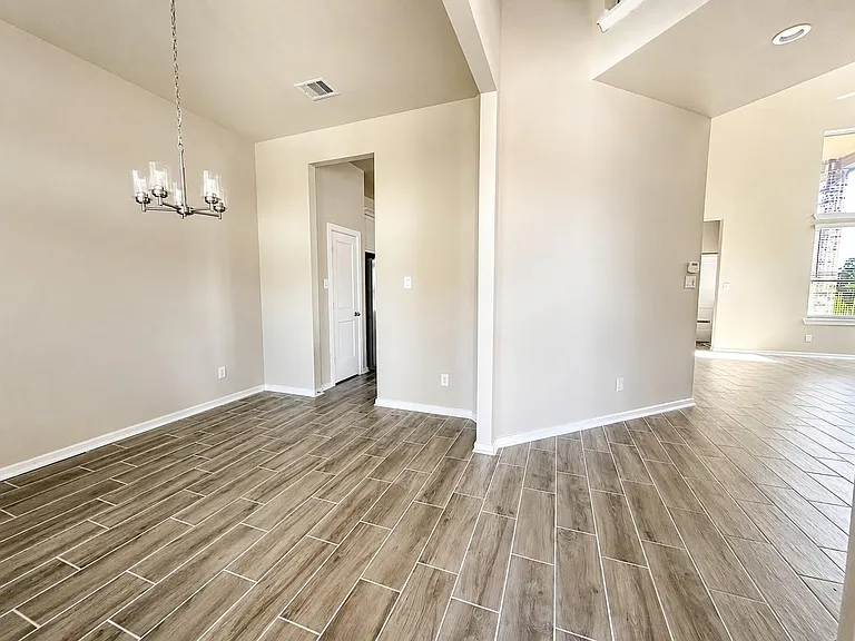 21018 Camberwell Beauty Ln — Photo 3