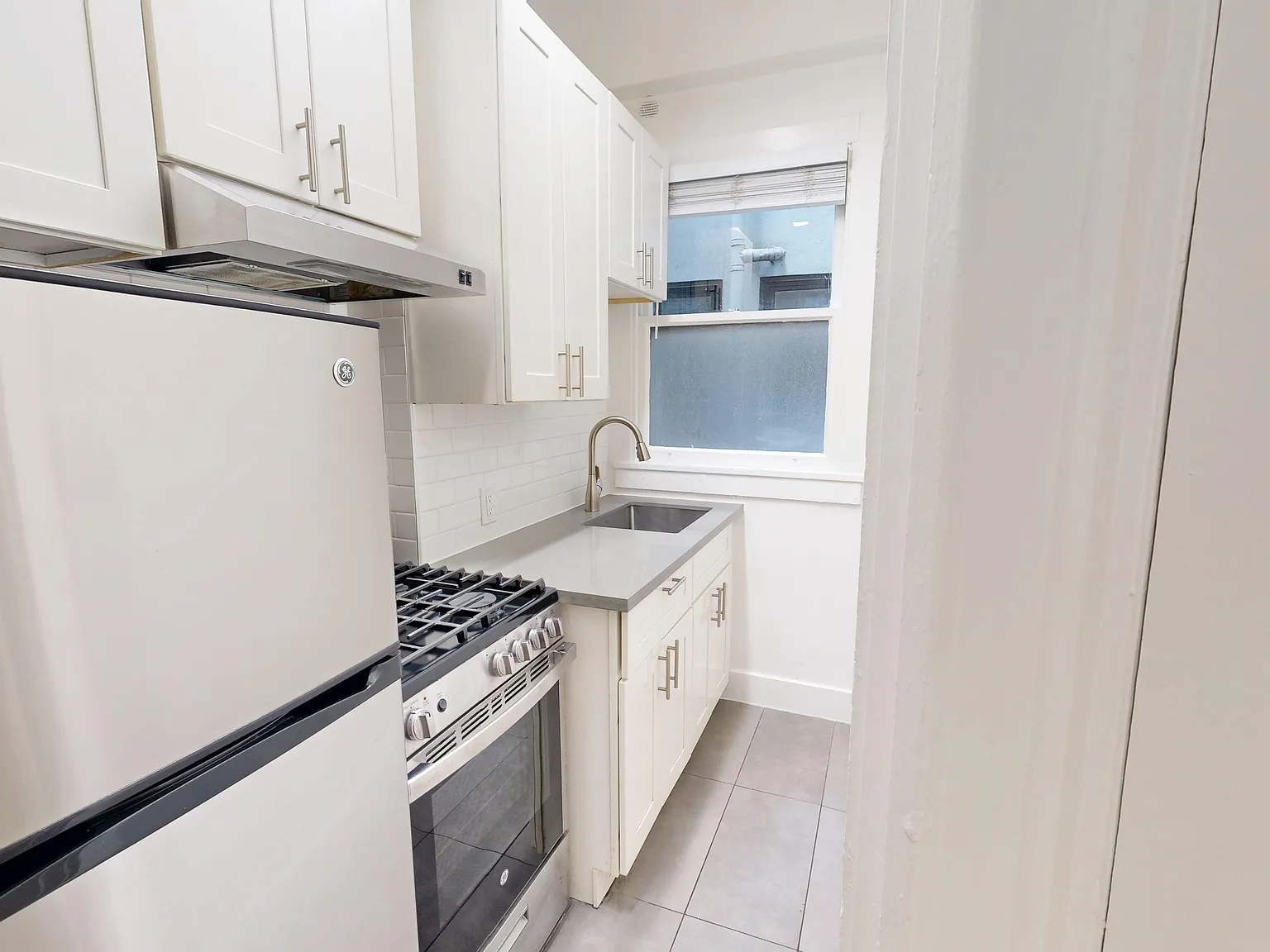 124 Mason Street — Photo 2