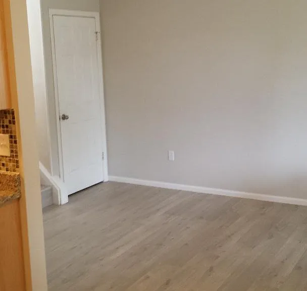 710 W Cleveland Cir — Photo 9