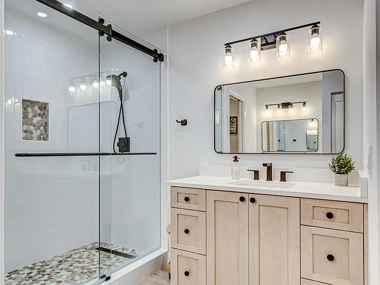 207 Mainsail Cir — Photo 26
