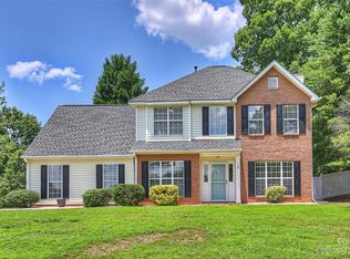 120 Shade Tree Cir, Fort Mill, SC 29715