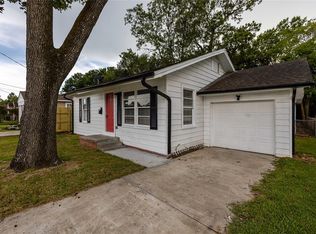 2705 W Lucas Dr, Beaumont, TX 77706