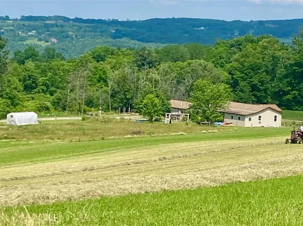 5744 Mack Rd, Skaneateles, NY 13152