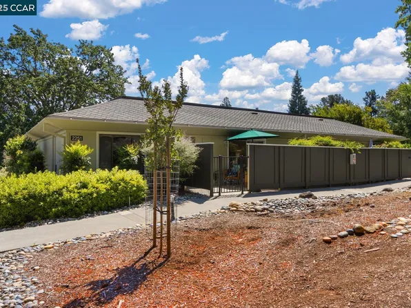 2251 Tice Creek Dr APT 3, Walnut Creek, CA 94595