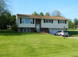 9256 Orion Dr, Bloomington, IL