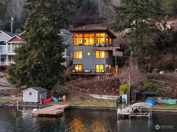 1831 Summit Lake Shore Road NW, Olympia, WA 98502