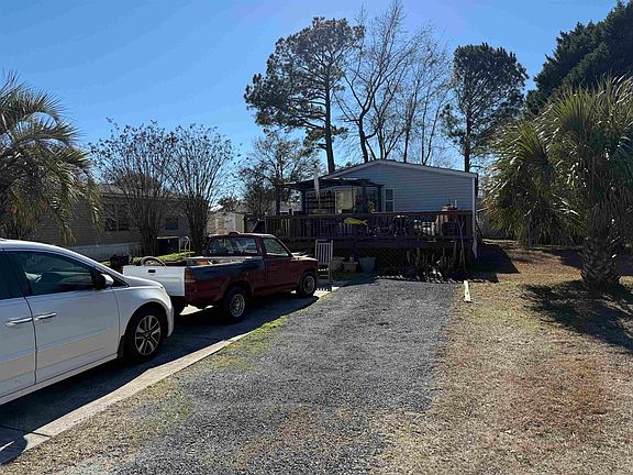 4th image of 882 Hilander Dr.