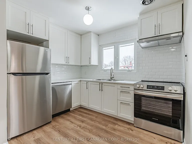 177 Myrtle St #UPPER — Photo 12