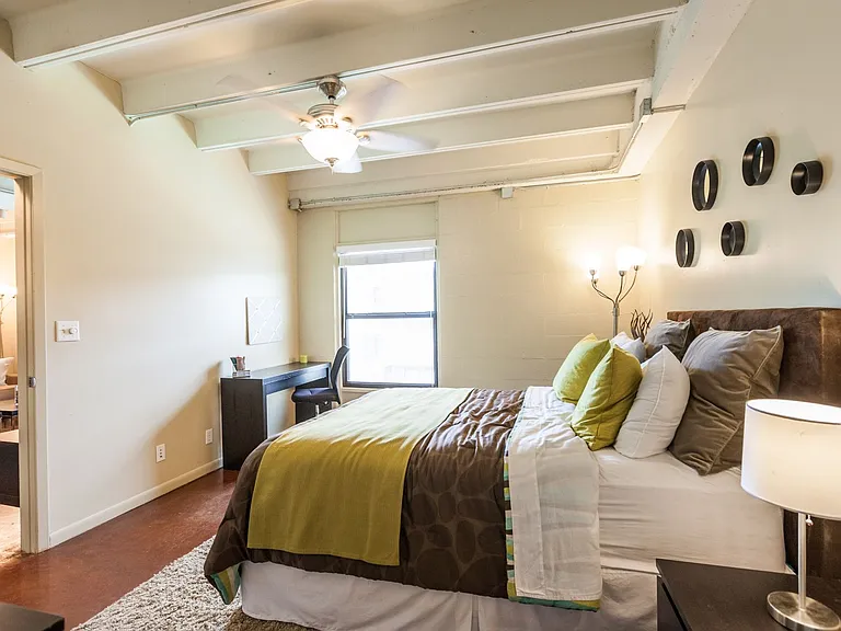 Lone Star Lofts — Photo 8