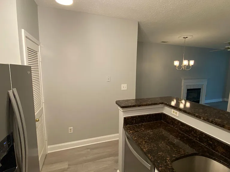 4400 Helmsford Ln #103 — Photo 18