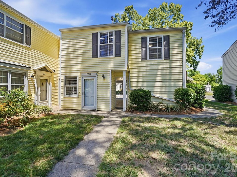 1st image of 8529 Castle Pine Ct