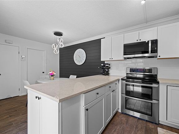 3rd image of 555 N Tropic Ln #5B