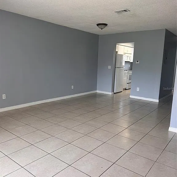 205 Eden Ln #E — Photo 10
