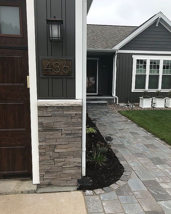 2nd image of 436 N Heatherstone Dr
