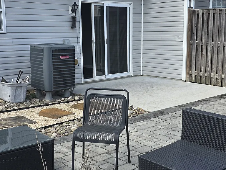 14 Original Ln — Photo 26
