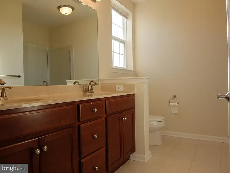 1132 Halifax Pl — Photo 34