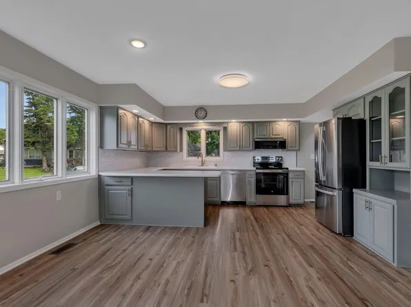 218 1st Ave NW, Clara City, MN 56222