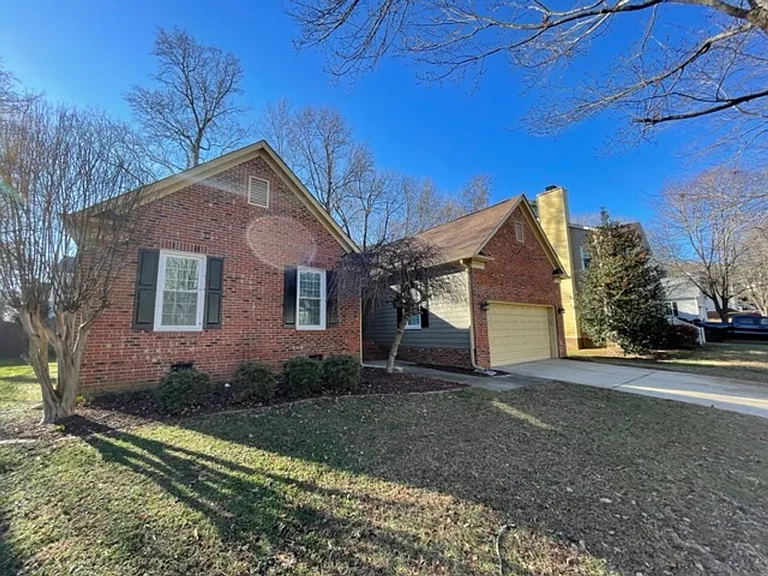 2508 Deanwood Dr — Photo 30