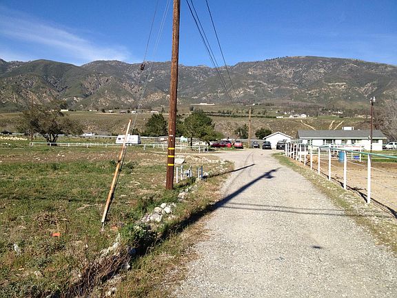 2nd image of 19042 Cajon Blvd