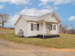 101 Frazier Rd, Galax, VA 24333