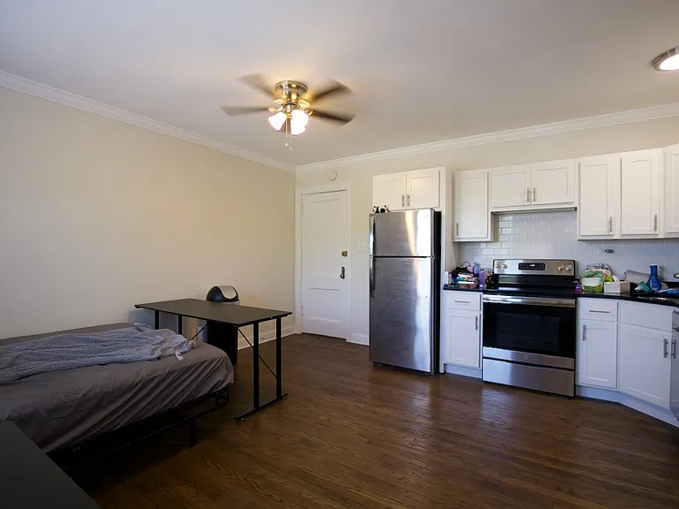 3345 N Marshfield Ave #203 — Photo 8