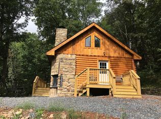 551 Madie Streets Rd, Slanesville, WV 25444