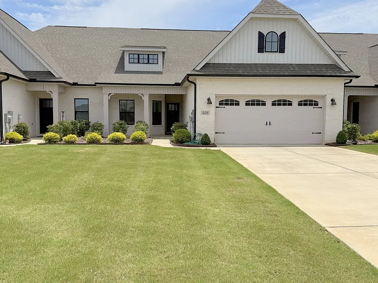 408 Raleigh Elm Dr — Photo 3
