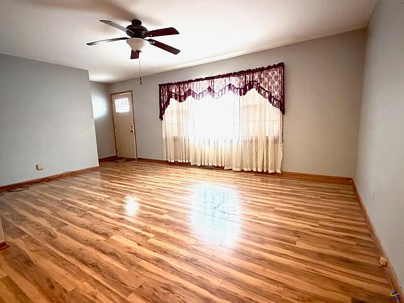 4th image of 2212 Marshallville Rd