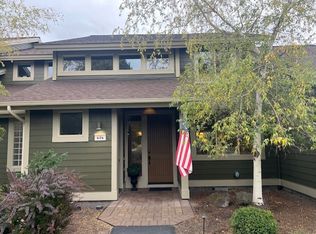 616 Sage Country Ct, Redmond, OR 97756