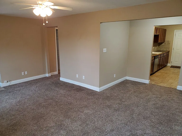 2934 SW Lydia Ave #205 — Photo 7