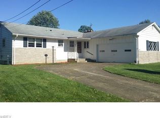 6241 Apache Ln, Poland, OH